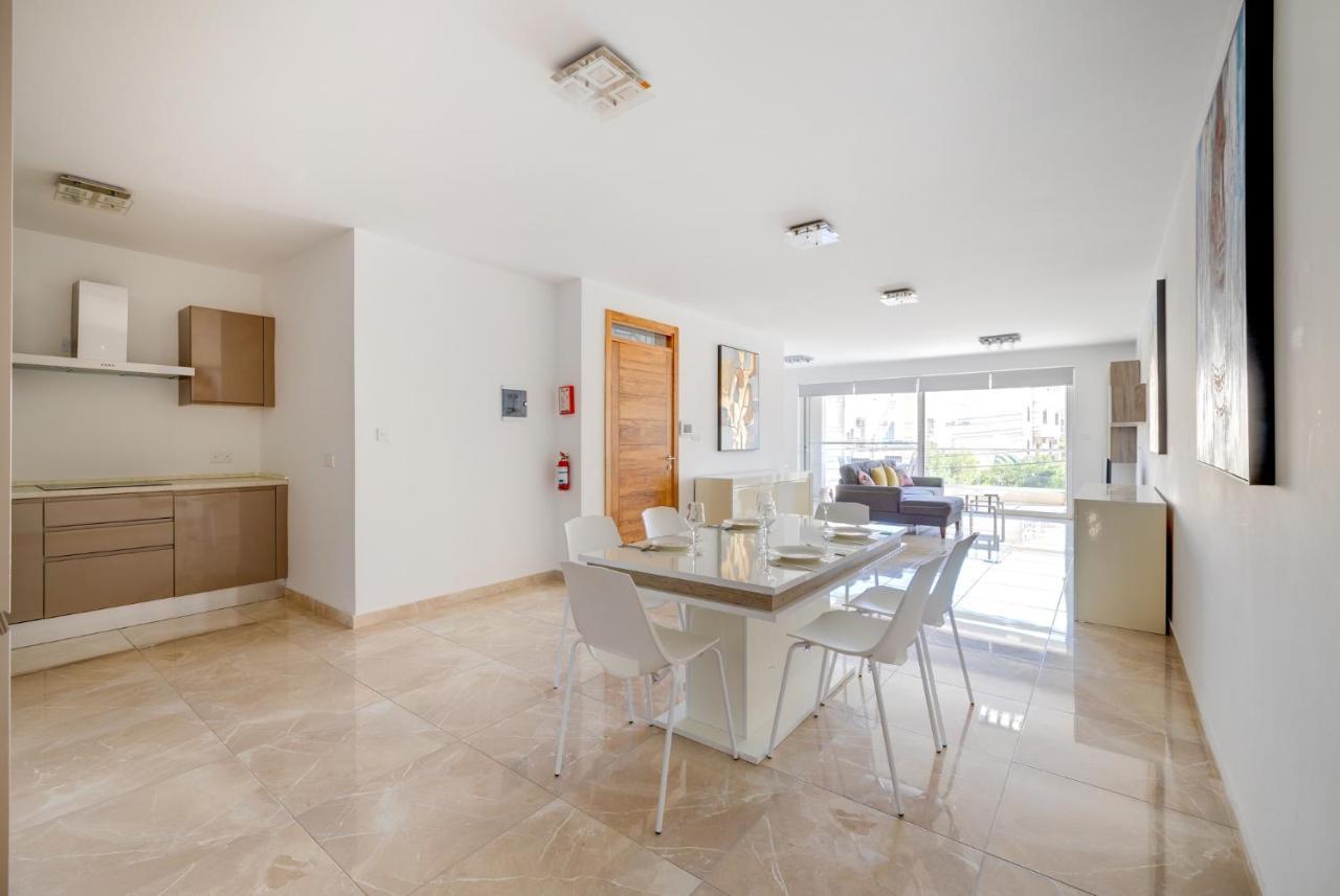 Marvellous 3br In St Julians Апартаменты *