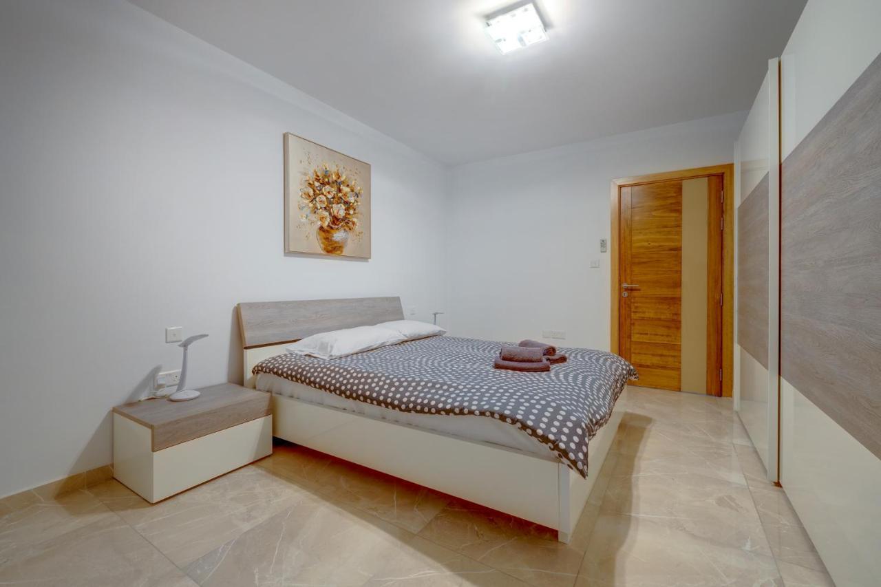 Апартаменты Marvellous 3br In St Julians Сент Джулианс