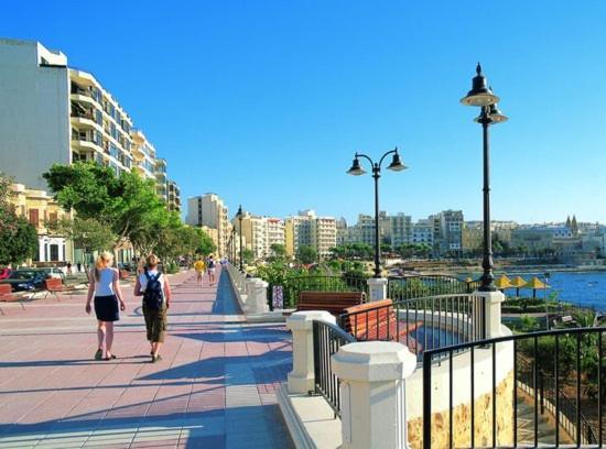 Marvellous 3br In St Julians